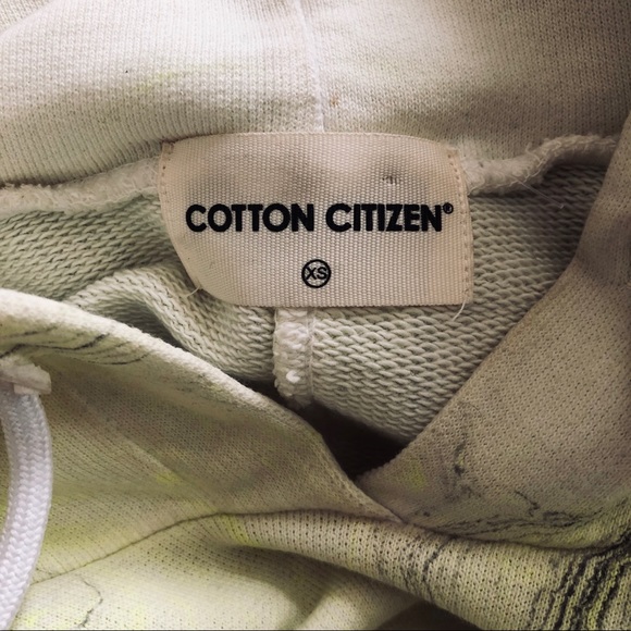 NWOT Cotton Citizen Milan Cropped Hoodie in Marble Print S - Picture 4 of 4